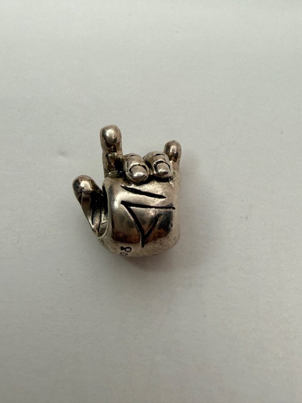 Chamilia Retired Sterling Silver ASL I Love You Hand Sign Charm 925